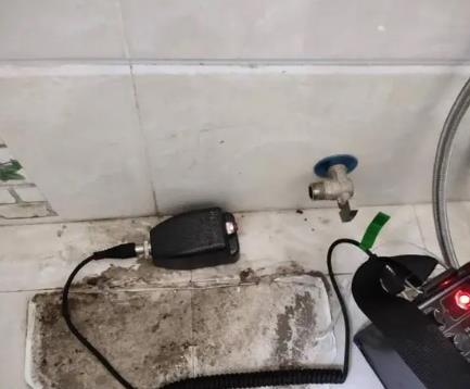 仪陇屋顶漏水维修公司分享下卫生间漏水的危害及解决方法